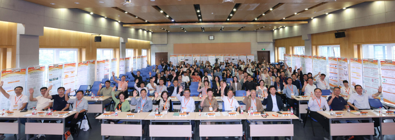 中国科学院软件研究所同学会2025年学友返所日活动圆满举行